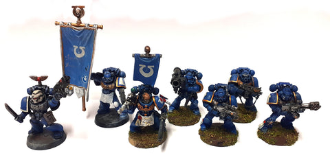 Warhammer 40,000 - Space Marine Tactical Squad (painted)