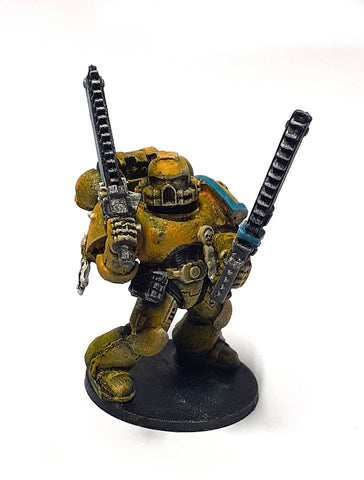 Warhammer 40,000 - Space Marine Yellow (painted)