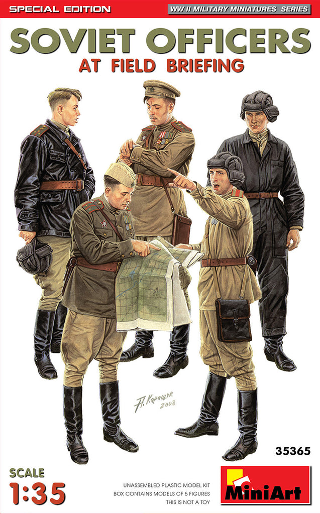 Mini Art - 35365 - SOVIET OFFICERS AT FIELD BRIEFING - 1:35