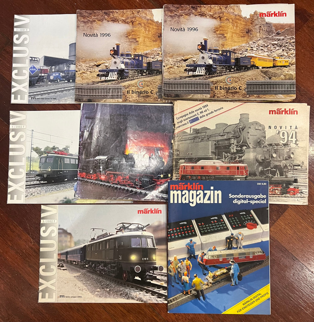 Marklin Various magazines and catalogs x 8 - USED