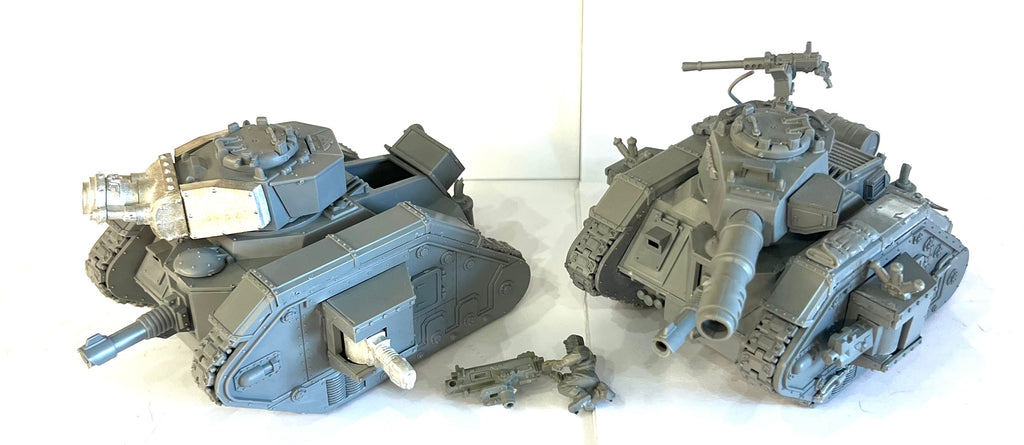 Imperial Guard Leman Russ Battle Tanks x 2 - 28mm - Warhammer 40.000 - USED