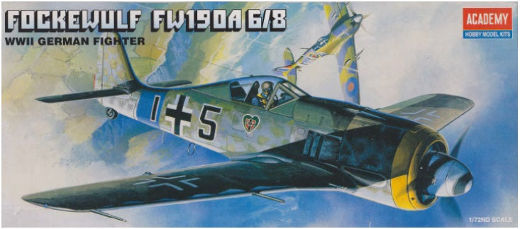 FockeWulf FW190A 6/8 WWII German Fighter - 1:72 - Academy - 2120