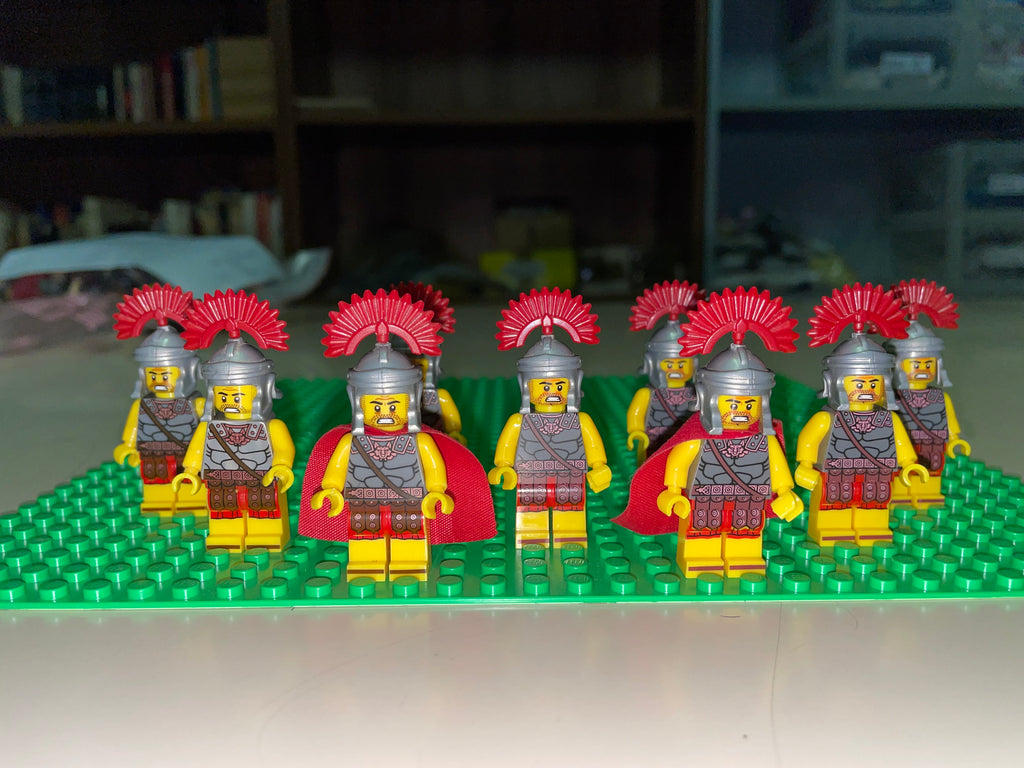 Roman centurions - Figure with Stand and Accessories x 9 - CP@