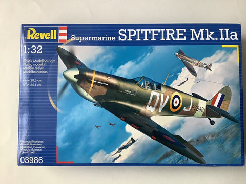 Supermarine Spitfire Mk.IIa - 1:32 - Revell - 03986