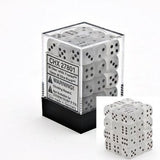 Chessex - 27801 - Frosted Clear w/black - d6 Dice Block (12mm)