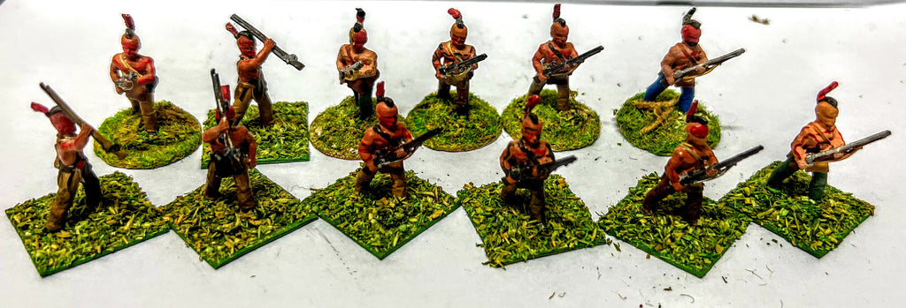 Minifigs - Huron Indians x 12 - 25mm - PAINTED (Type 2) - @
