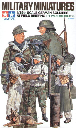 German (WWII) Soldiers Field Briefing - 1:35 - Tamiya - 35212 - @