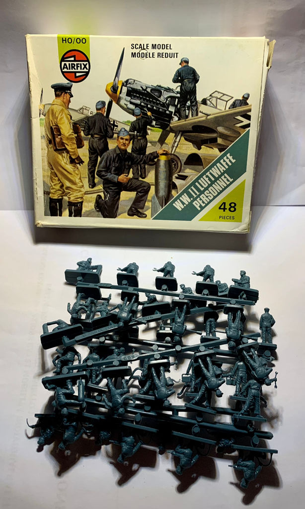 Airfix - S55 - 01755 - WWII Luftwaffe Personnel - 1:72 - Set Complete