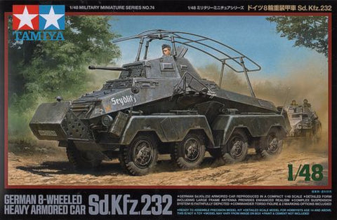 Tamiya TA32574 - German Sd.Kfz.232 - 1:48