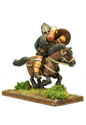 Gripping Beast - SAGA - ST01b/SW01b - Strathclyde mounted warlord B - 28mm