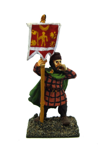 Dacian standard bearer - 28mm