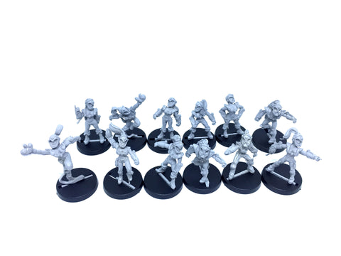 Shadowforge - Blood Bowl - Elf - Female Elf Team - 28mm