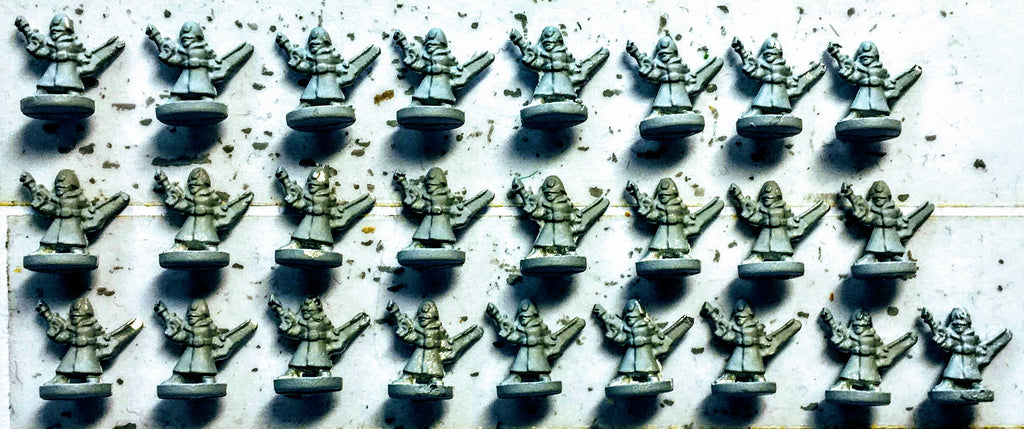 Imperial Guard Commissars (x25) - 6mm - Epic