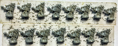 Chaos Space Marine Sorcerers x15 - 6mm - Epic