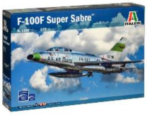 Italeri - 1398 - North-American F-100F Super Sabre - 1:72