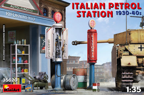 Mini Art - 35620 - ITALIAN PETROL STATION 1930-40s - 1:35