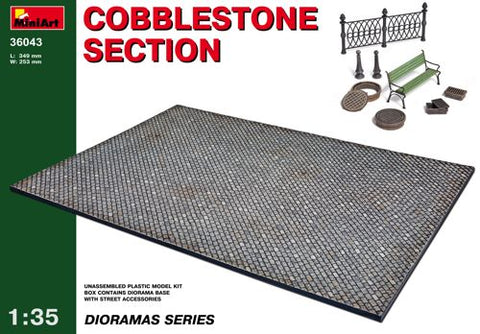 Cobblestone Section - 1:35 - Mini Art - 36043