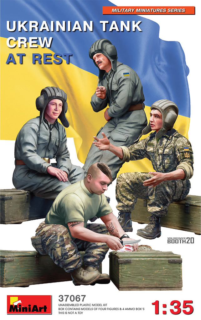 Mini Art - 37067 - UKRAINIAN TANK CREW AT REST - 1:35