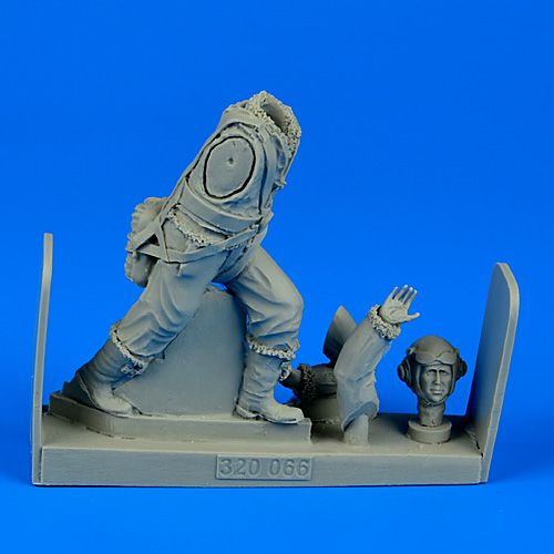 Aerobonus - 320066 - R.A.F. fighter pilot WWII - 1:32