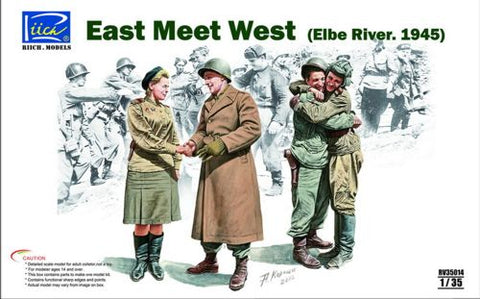 Riich Models - 35014 - East meet West (Elbe River. 1945) - 1:35