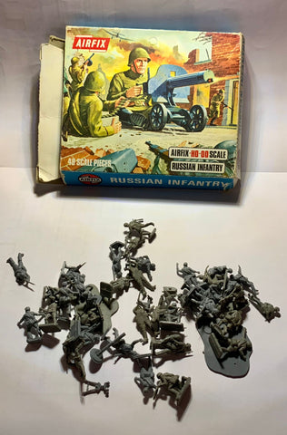 Airfix - S17 - 01717 - Russian Infantry - 1:72