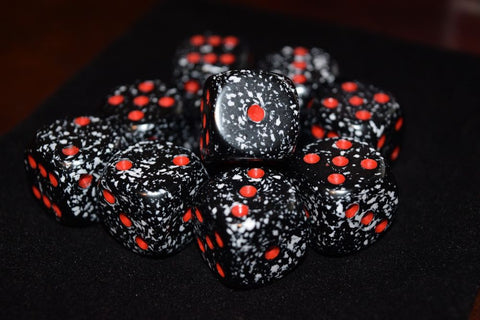 Chessex - 25708 - Space - Dice Block Speckled (16mm)