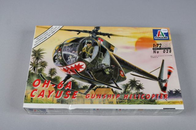 OH-6A Cayuse Gunship Helicopter - 1/72 - Italeri - 028